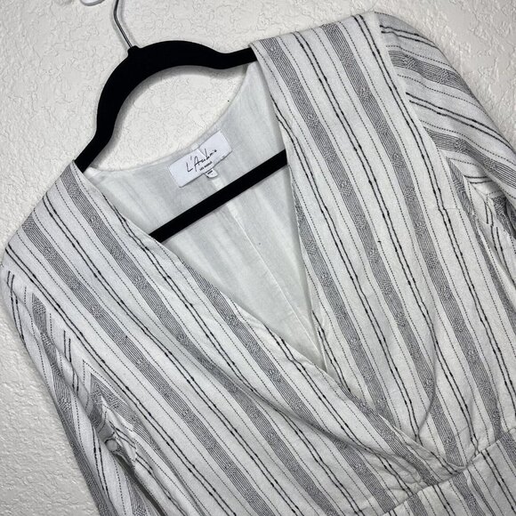 L'ACADEMIE Revolve The Meadow Dress‎ Striped White Gray Long Sleeve  Size S - Picture 6 of 14